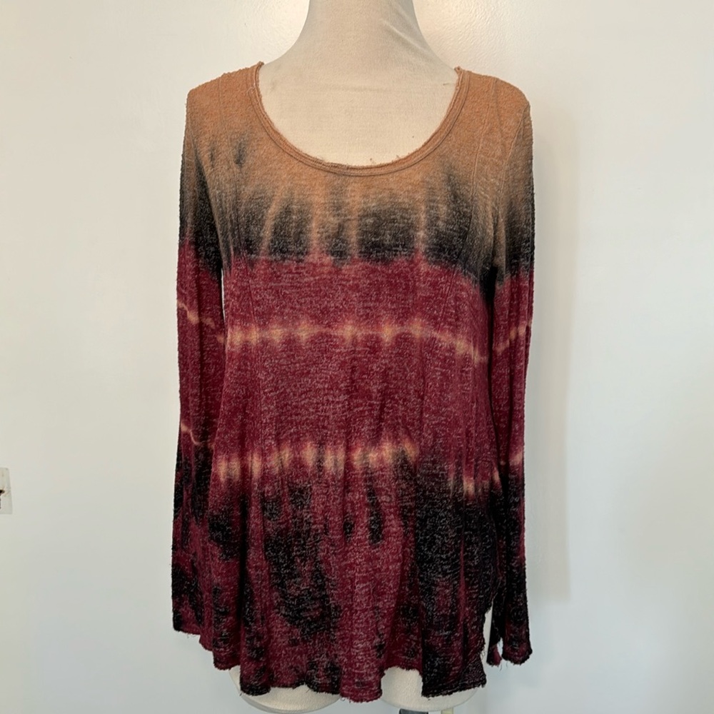 Hi Lo, wine cream, black, long sleeve loose fit